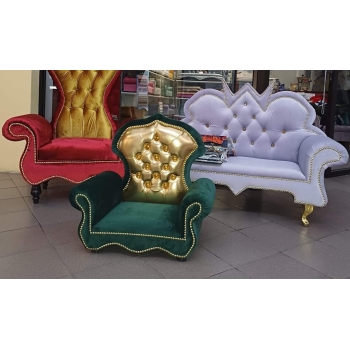 Mały welurowy fotel tron - 100 kolorów do wyboru